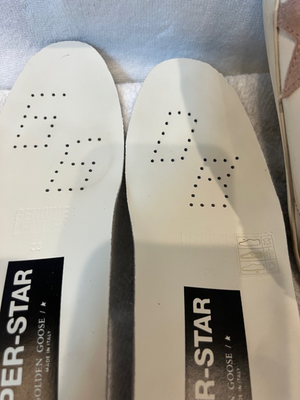 Super-Star Low Top Sneaker (Women) size 38 - Picture 15 of 16